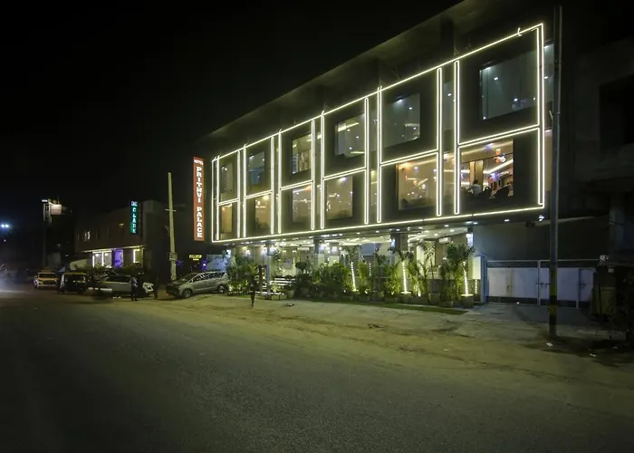 Hotel Park Tree Near Delhi Airport New Delhi